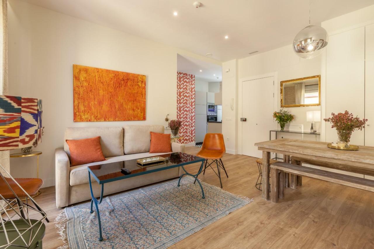 Apartamentos Rg Suites Jardines De Murillo Sewilla Zewnętrze zdjęcie