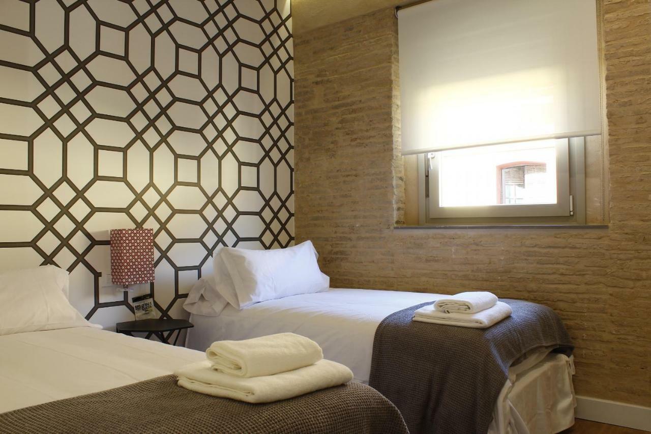 Apartamentos Rg Suites Jardines De Murillo Sewilla Zewnętrze zdjęcie