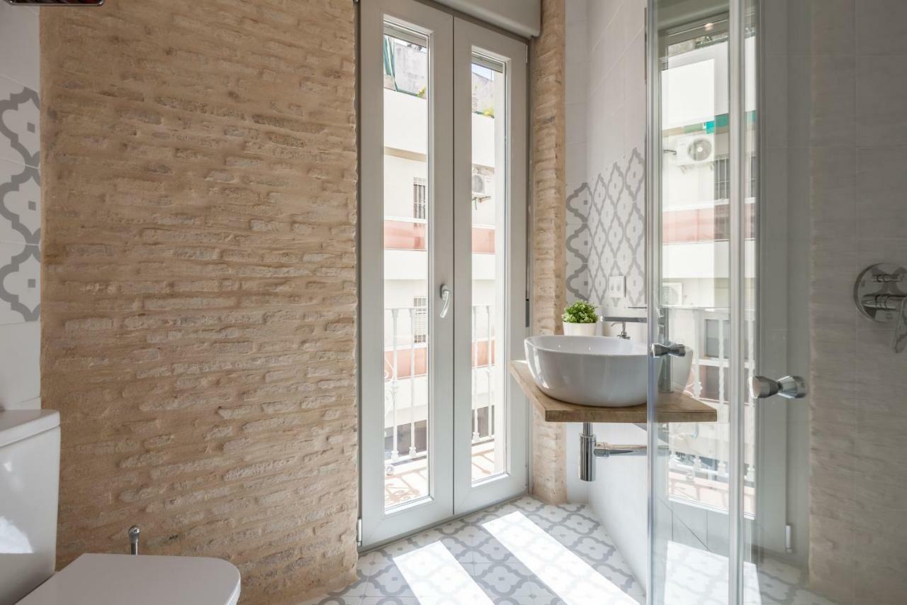 Apartamentos Rg Suites Jardines De Murillo Sewilla Zewnętrze zdjęcie