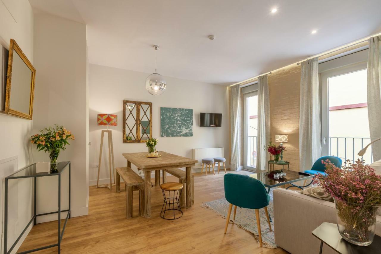 Apartamentos Rg Suites Jardines De Murillo Sewilla Zewnętrze zdjęcie