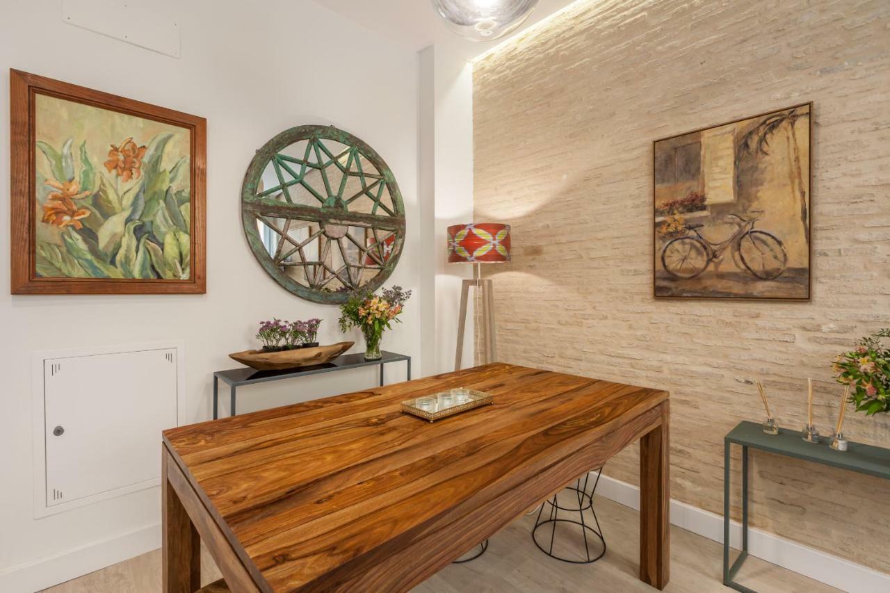 Apartamentos Rg Suites Jardines De Murillo Sewilla Zewnętrze zdjęcie