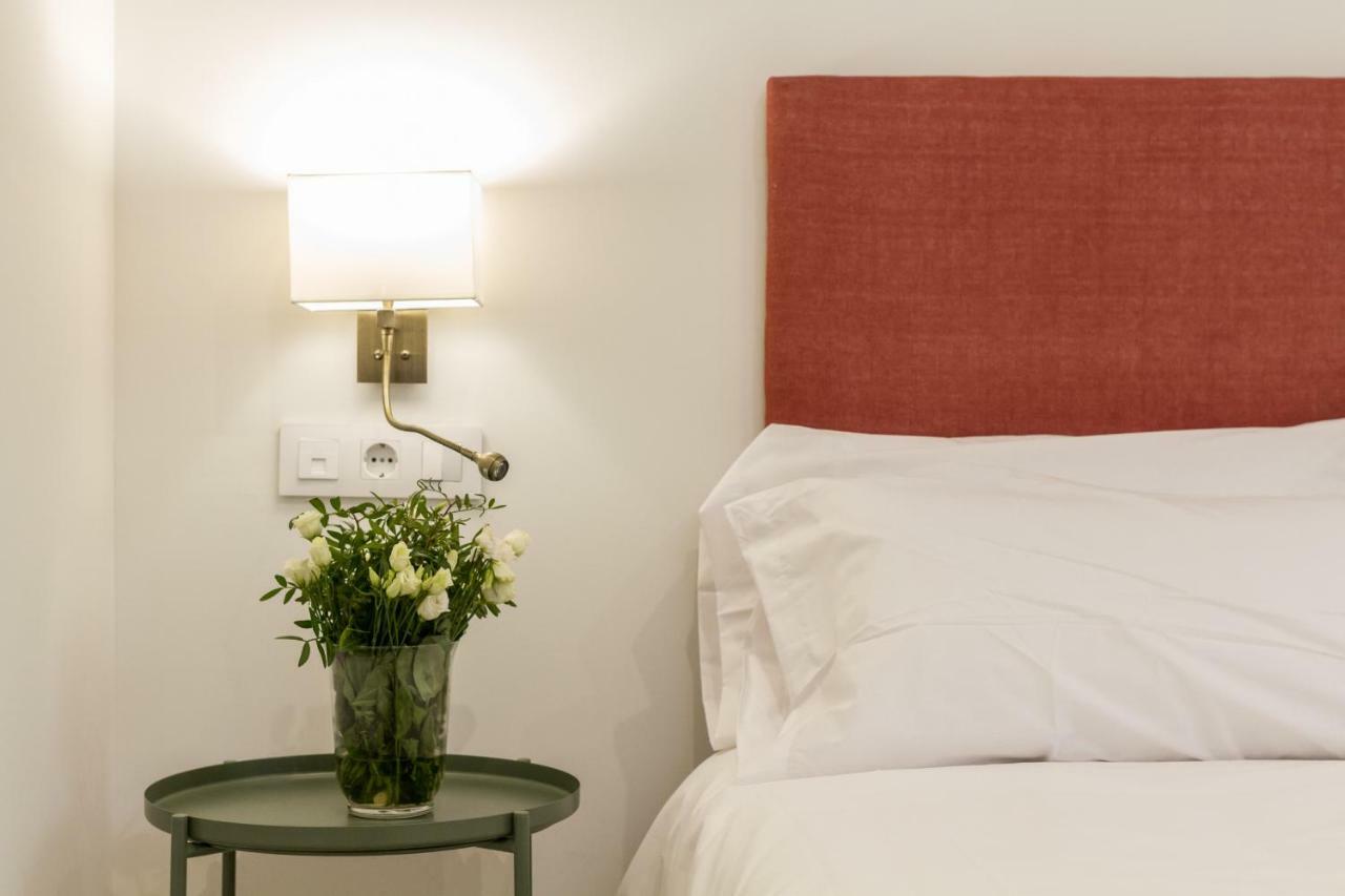 Apartamentos Rg Suites Jardines De Murillo Sewilla Zewnętrze zdjęcie